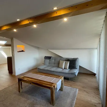 Charmantes Dorf-apartment 아파트